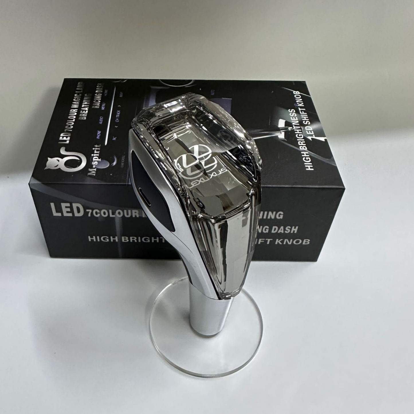 LUX Vites – LED Aydınlatmalı Kristal Vites Topuzu